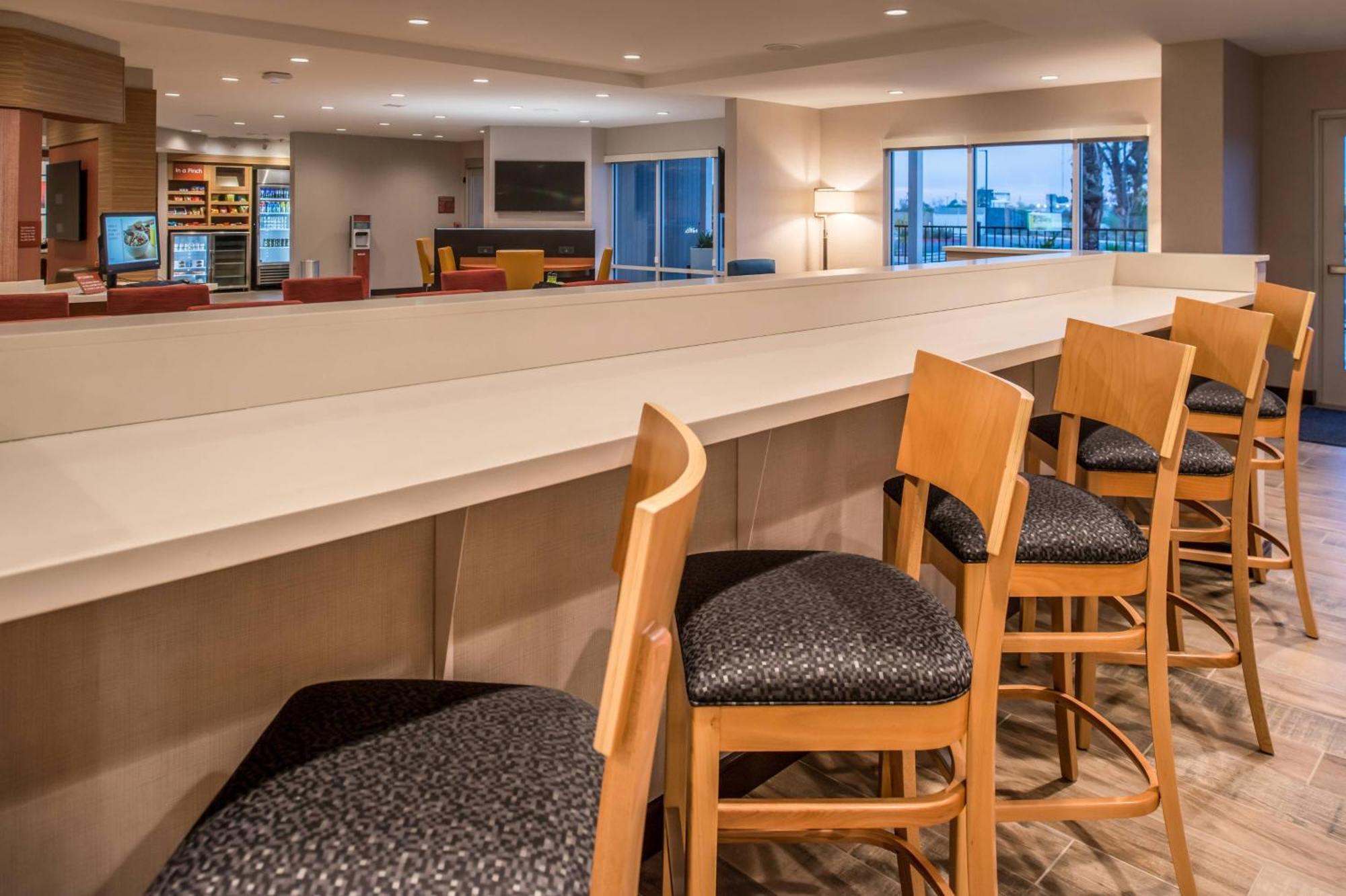 Towneplace Suites By Marriott מרסד מראה חיצוני תמונה