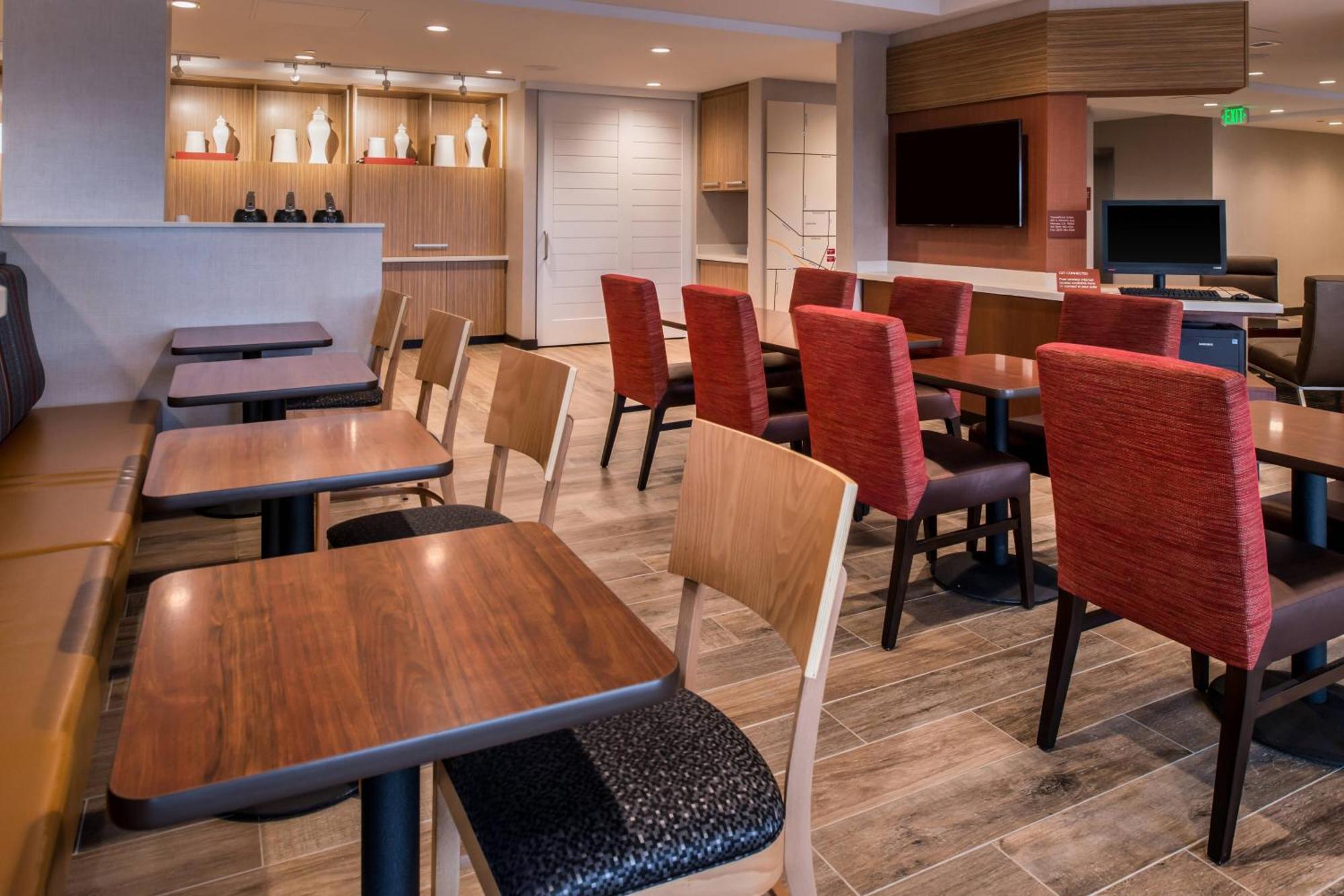 Towneplace Suites By Marriott מרסד מראה חיצוני תמונה